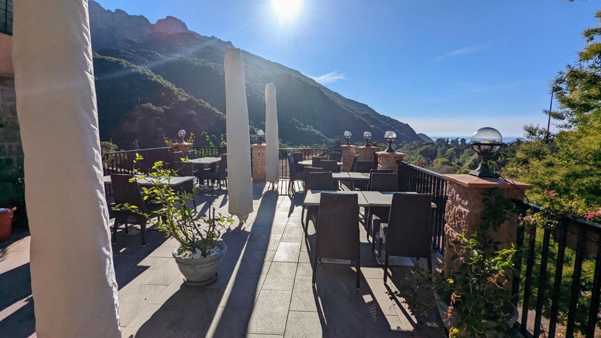 Le Porto T3 55M2 Vue Mer Immeuble Traditionnel En Pierre De Taille Avec Prestations Exceptionnelles Barbecue Ordinateur Videosurveillance Terrasse Panoramique Extérieur photo