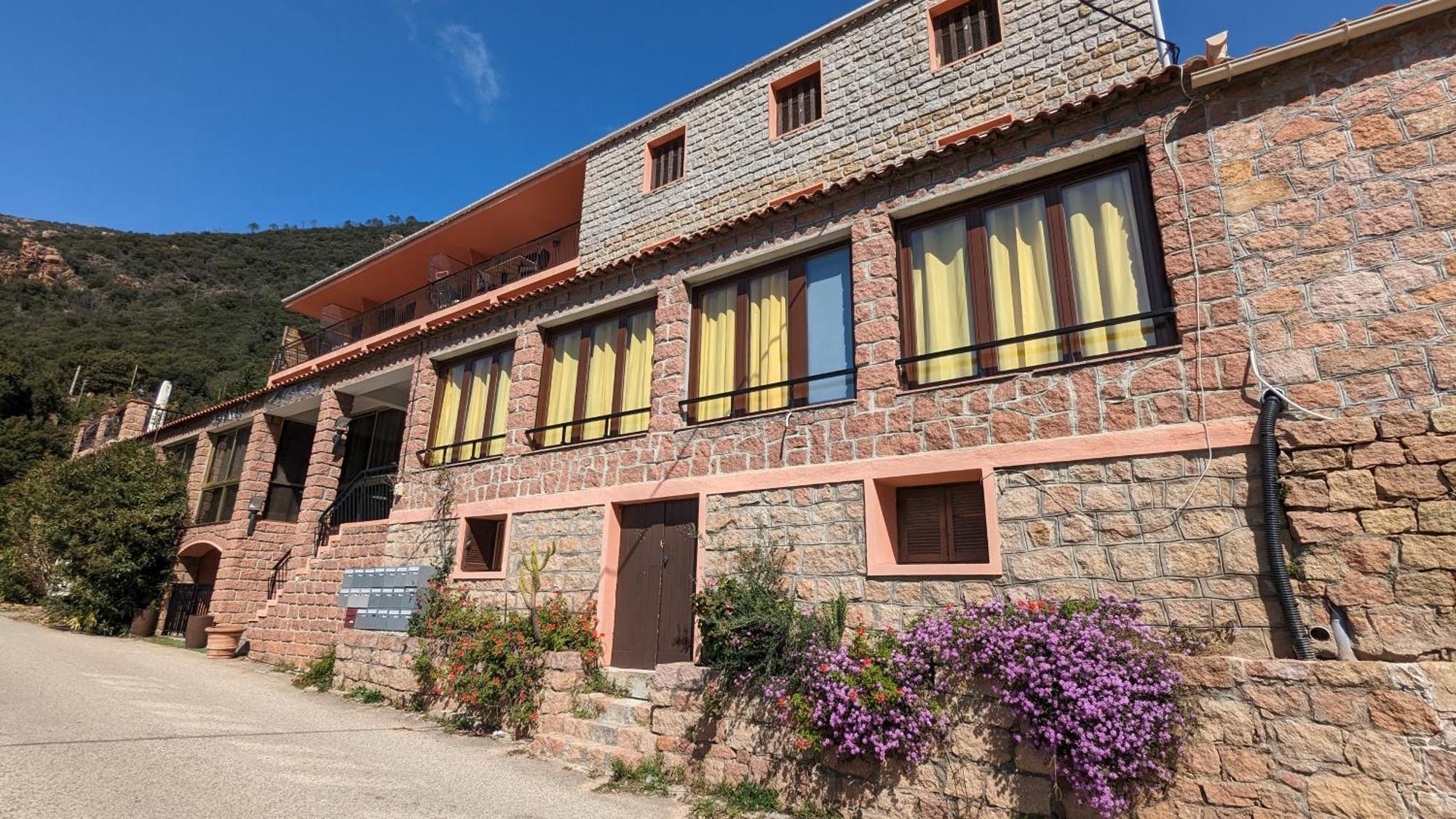 Le Porto T3 55M2 Vue Mer Immeuble Traditionnel En Pierre De Taille Avec Prestations Exceptionnelles Barbecue Ordinateur Videosurveillance Terrasse Panoramique Extérieur photo