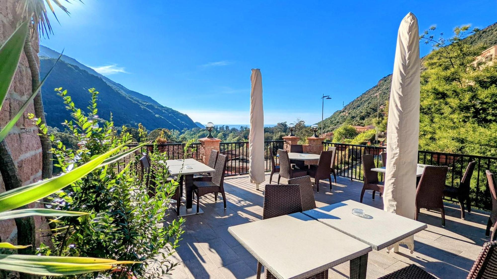 Le Porto T3 55M2 Vue Mer Immeuble Traditionnel En Pierre De Taille Avec Prestations Exceptionnelles Barbecue Ordinateur Videosurveillance Terrasse Panoramique Extérieur photo