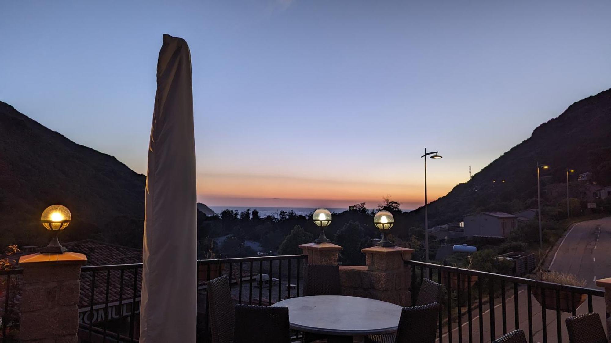 Le Porto T3 55M2 Vue Mer Immeuble Traditionnel En Pierre De Taille Avec Prestations Exceptionnelles Barbecue Ordinateur Videosurveillance Terrasse Panoramique Extérieur photo
